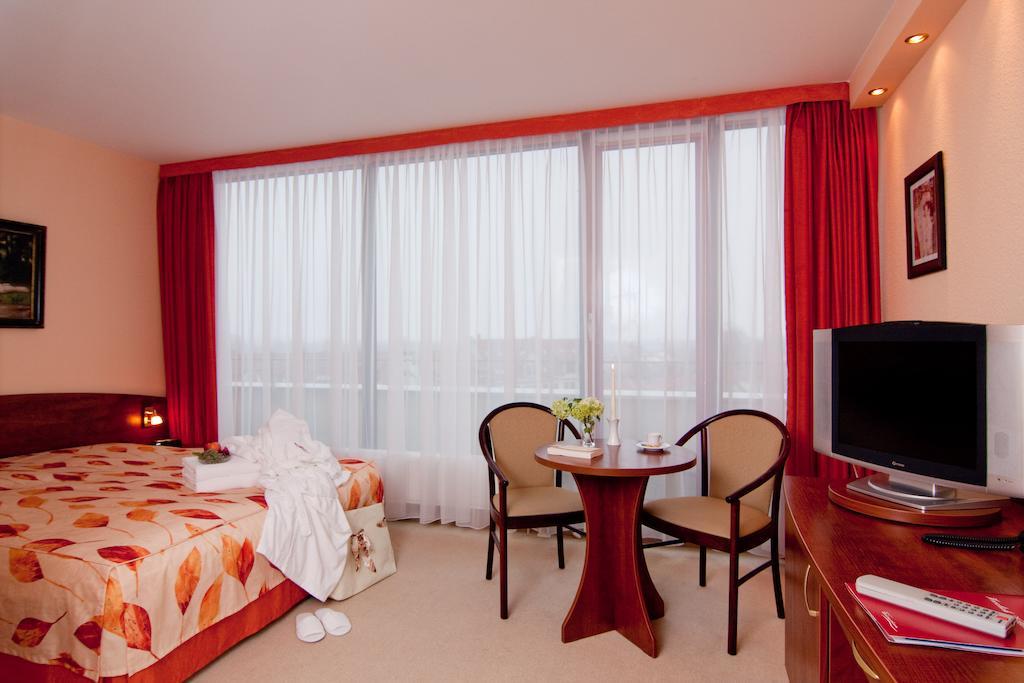 Hotel Balneolum Superior كيدلينبورغ الغرفة الصورة